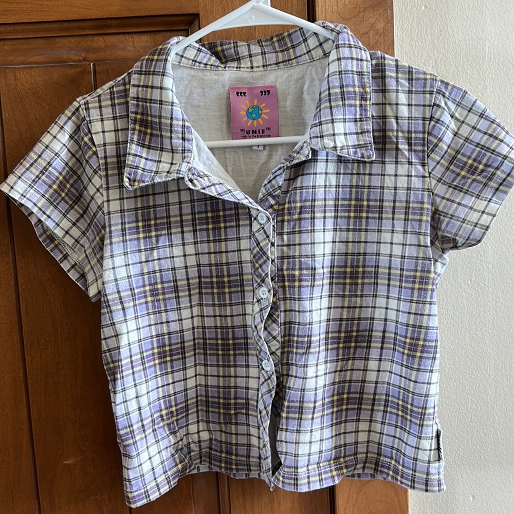 Plaid cropped Unif button up